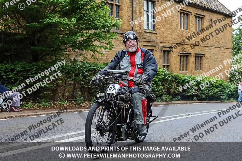 Vintage motorcycle club;eventdigitalimages;no limits trackdays;peter wileman photography;vintage motocycles;vmcc banbury run photographs